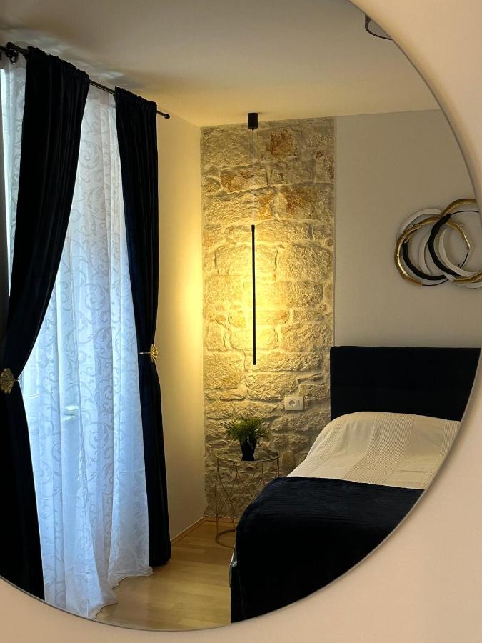 Apartment Erin Center - New Renovated Rovinj Kültér fotó